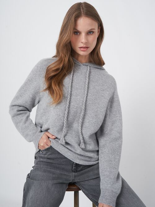 Kaschmir-Kapuzenpullover mit Kordelzug Detail