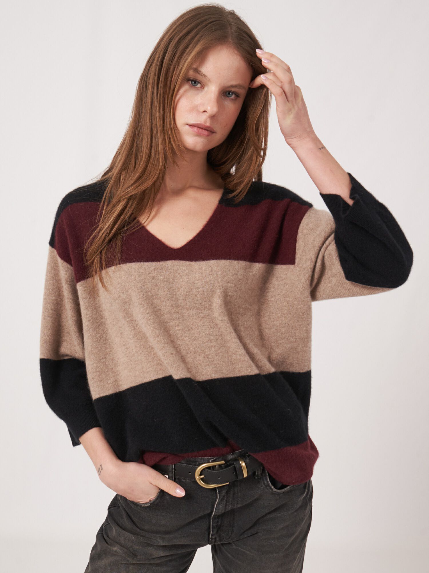 Multi gekleurde 3/4 mouw cashmere sweater