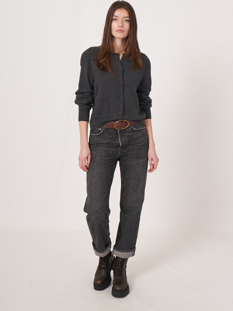 Buttoned cashmere cardigan with shoulder detail image number 5