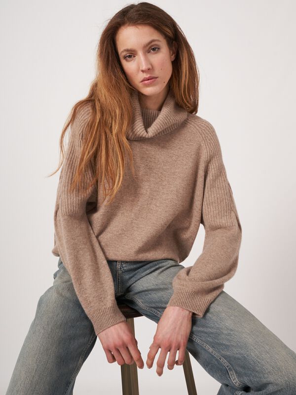 Cashmere sweater with wide turtlneck and shoulder detail image number 1