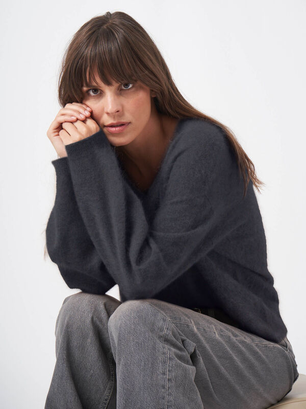 Pull en cachemire bross&eacute; &agrave; manches longues bouffantes image number 3