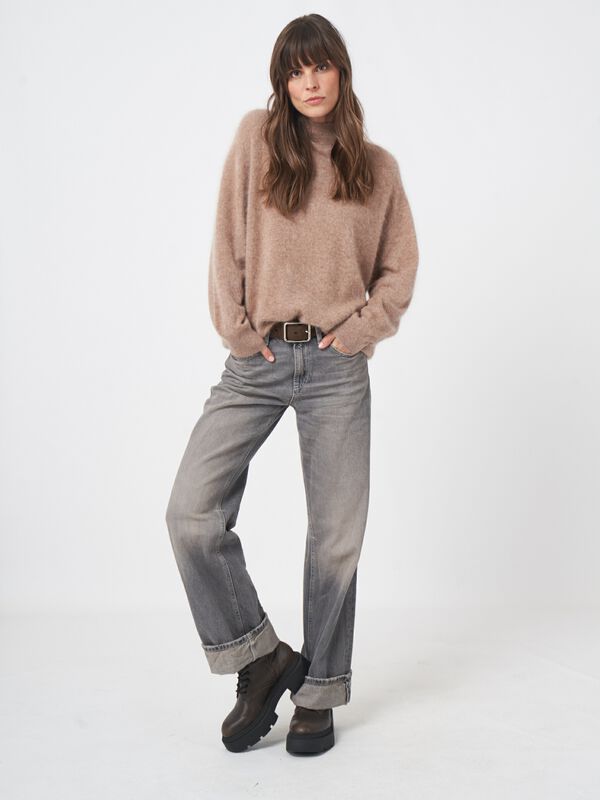 Stehkragen-Pullover aus gebürstetem Kaschmir image number 7