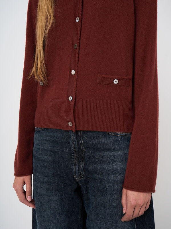 Kurze Kaschmir-Strickjacke mit Fransen image number 2