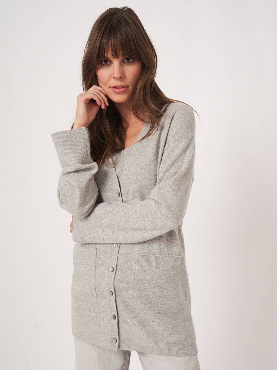 Mid-length V-neck cashmere cardigan with pockets image number 0
