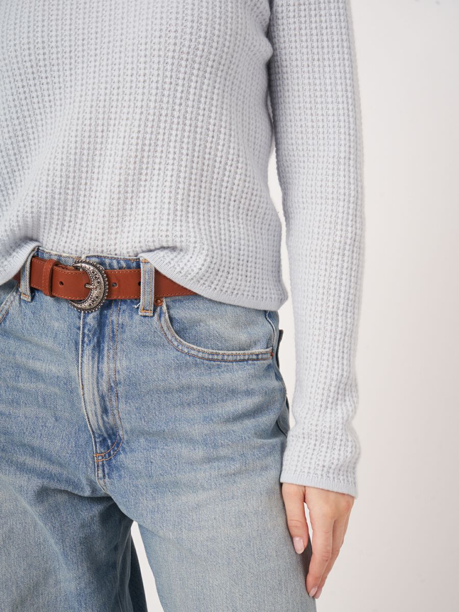 Cashmere trui met textuur en ronde hals image number 3