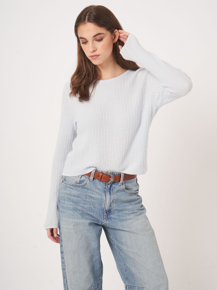 Cashmere trui met textuur en ronde hals image number 5
