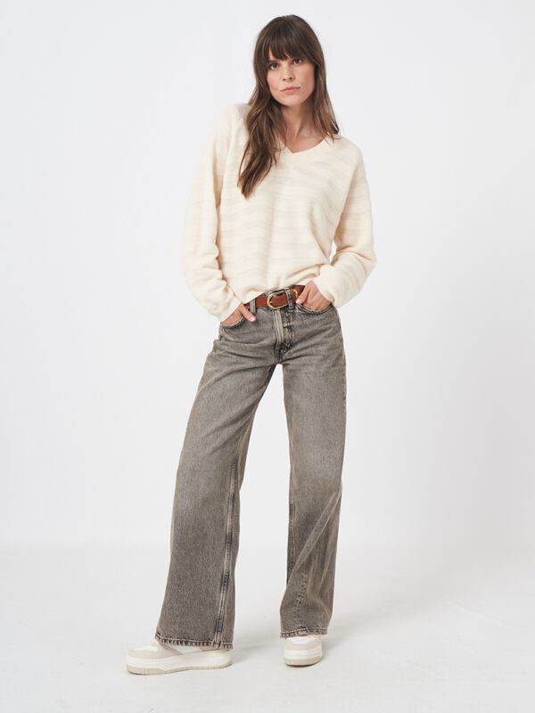 Kaschmirpullover mit texturierten Wellenstreifen image number 7