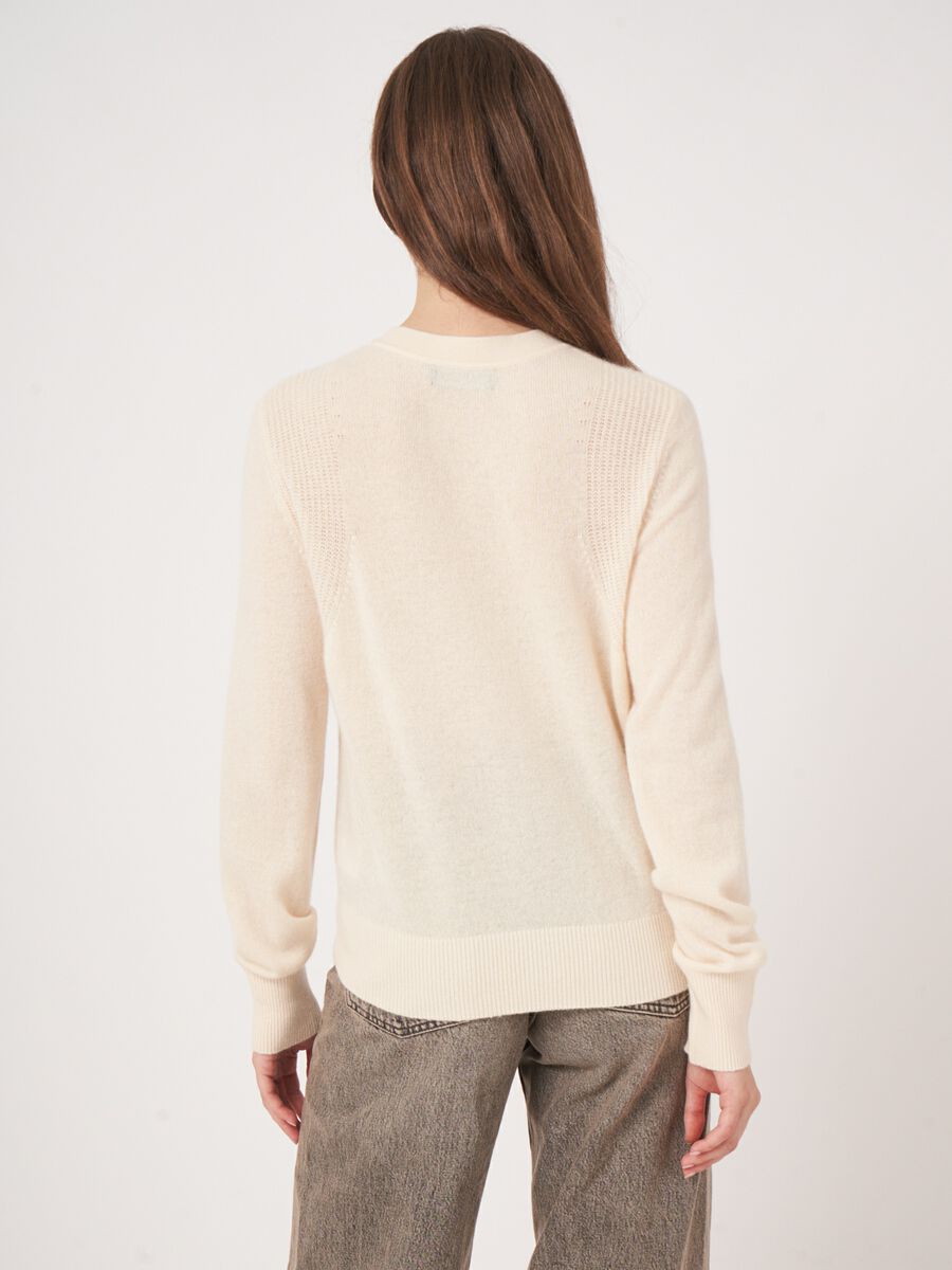 Round neck cashmere sweater with shoulder detail with texture image number 4