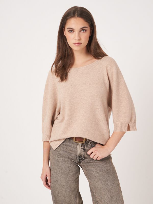 Pull cachemire en maille fine côtelée avec fentes image number 0