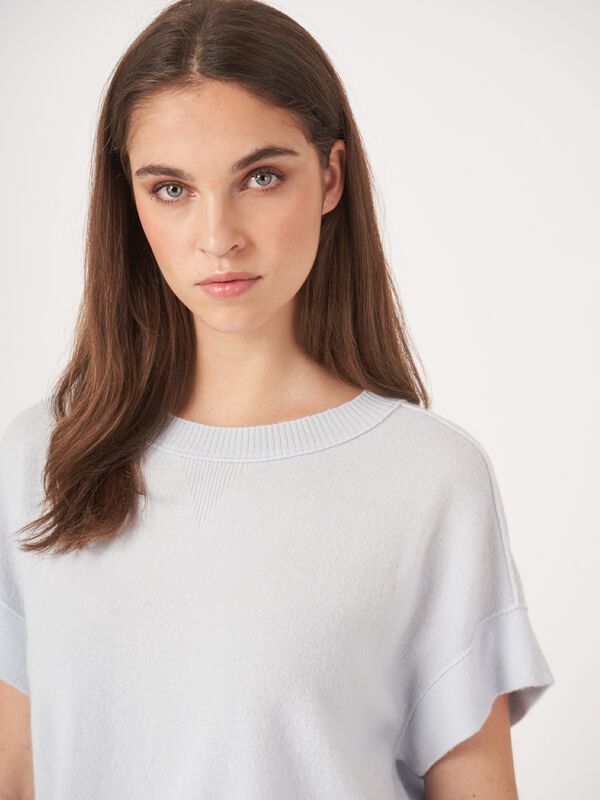 Lichte cashmere poncho-trui image number 3