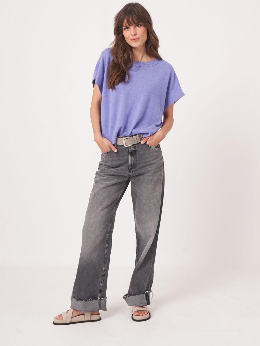 Lightweight cashmere poncho sweater image number 7