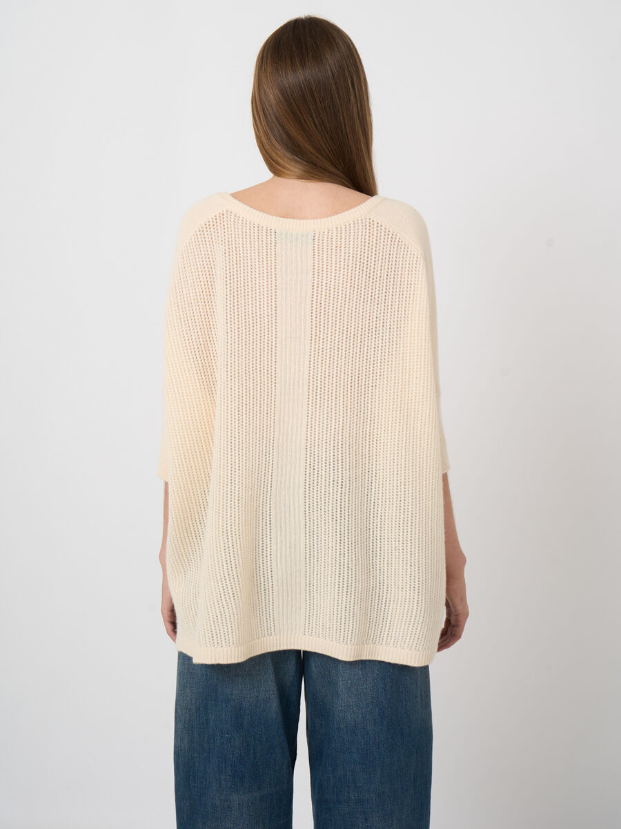 Pull Poncho textur&eacute; en cachemire  image number 2