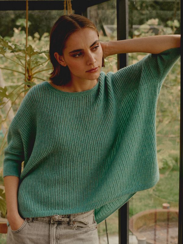 Kaschmir-Poncho-Pullover mit Lochmuster image number 8