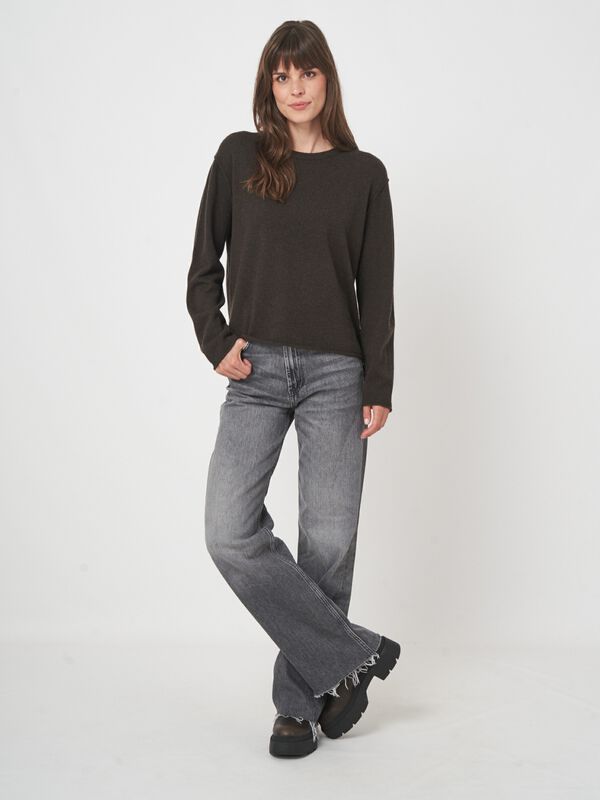 Kasjmier damestrui met ronde hals image number 6