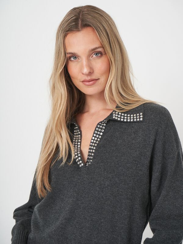 Luxe kasjmier damestrui met parelaccenten image number 2