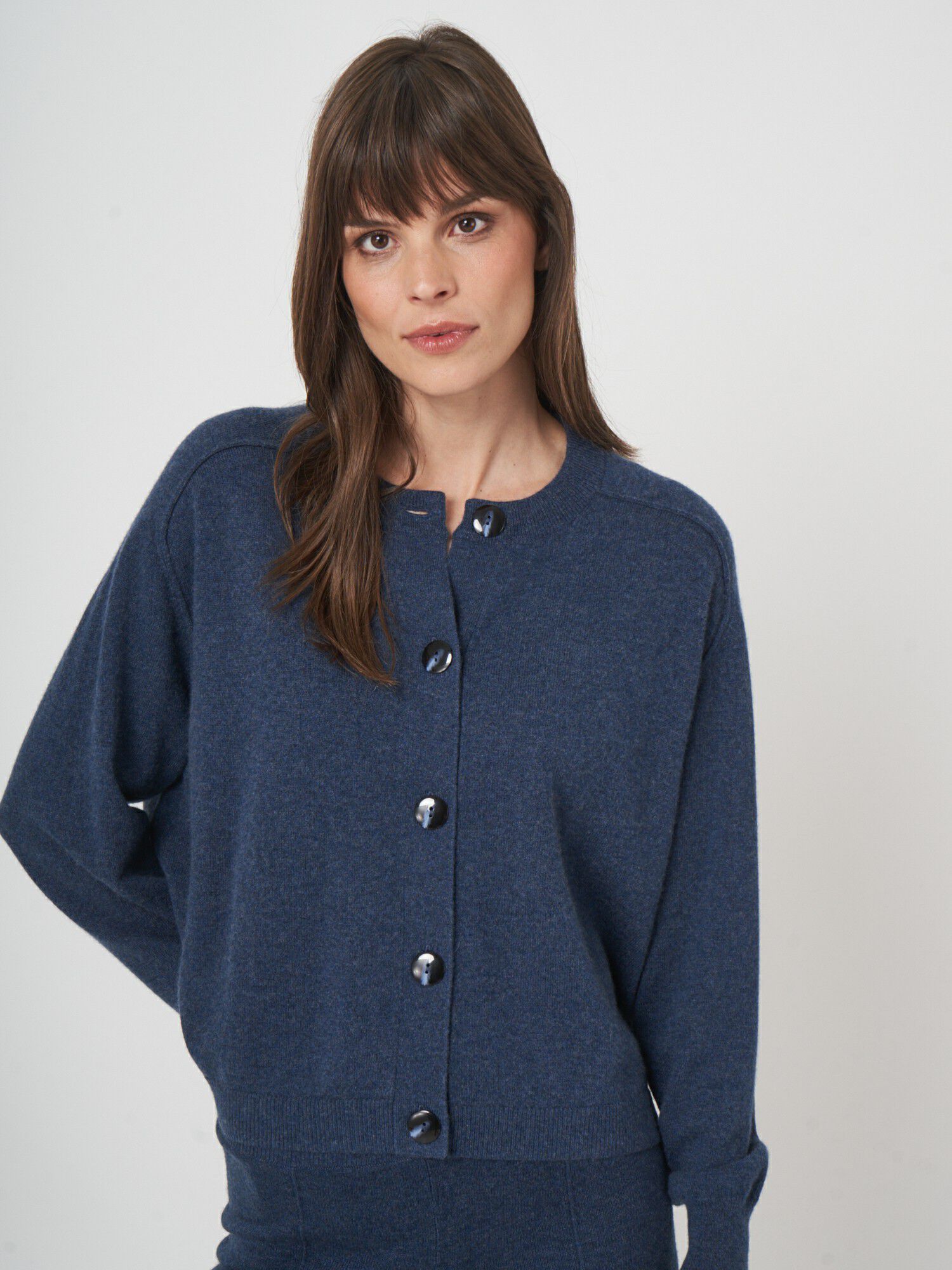 Kort kasjmier vest - boxy fit & biologisch afbeelding