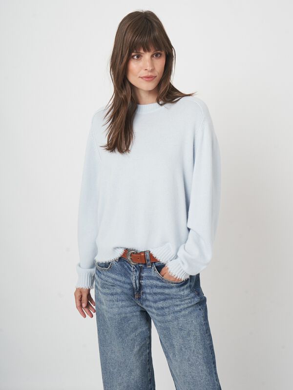 Bio-Kaschmir-Pullover mit Rundhalsausschnitt image number 3