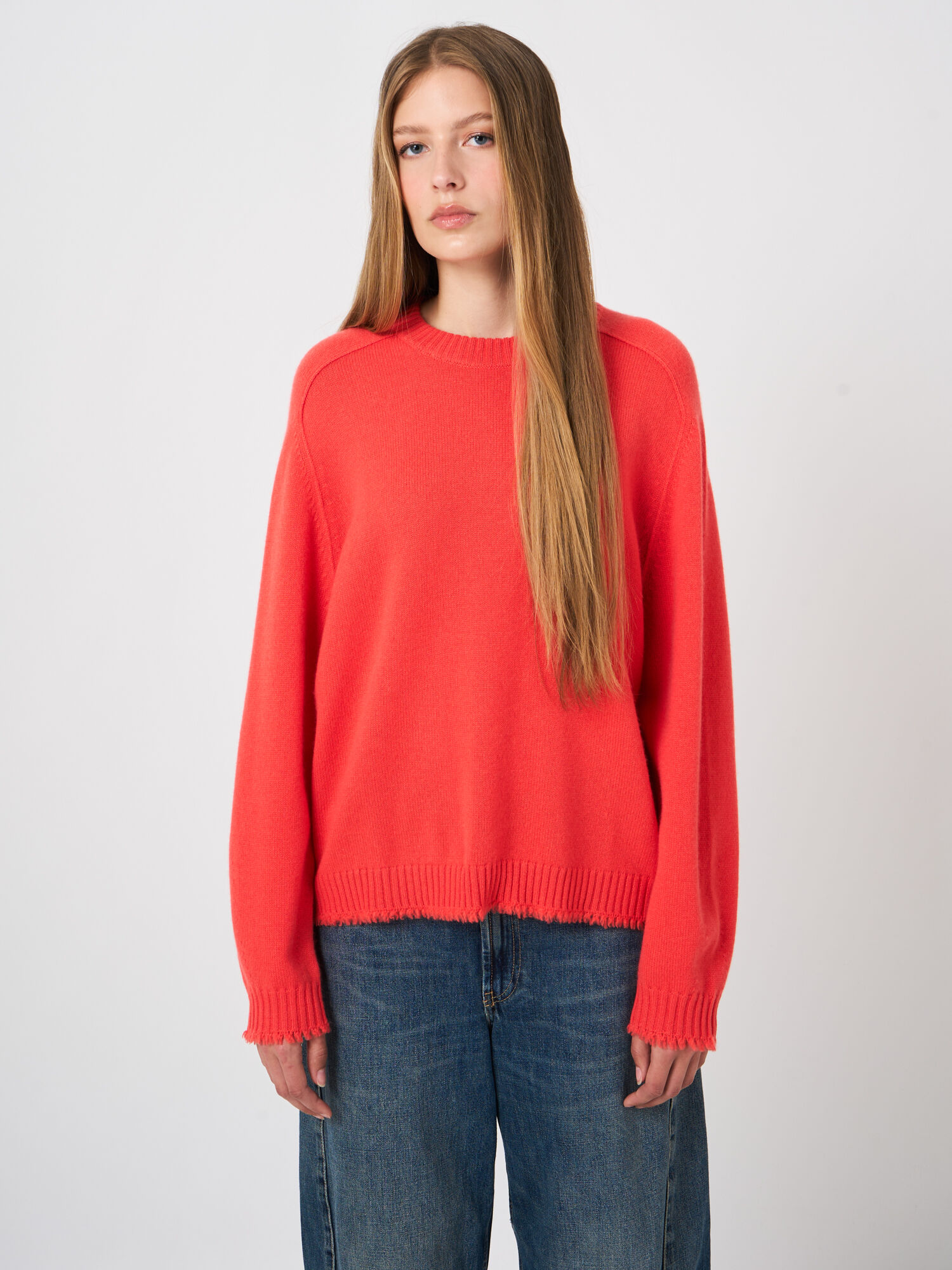 Oversized kasjmier trui met franjes