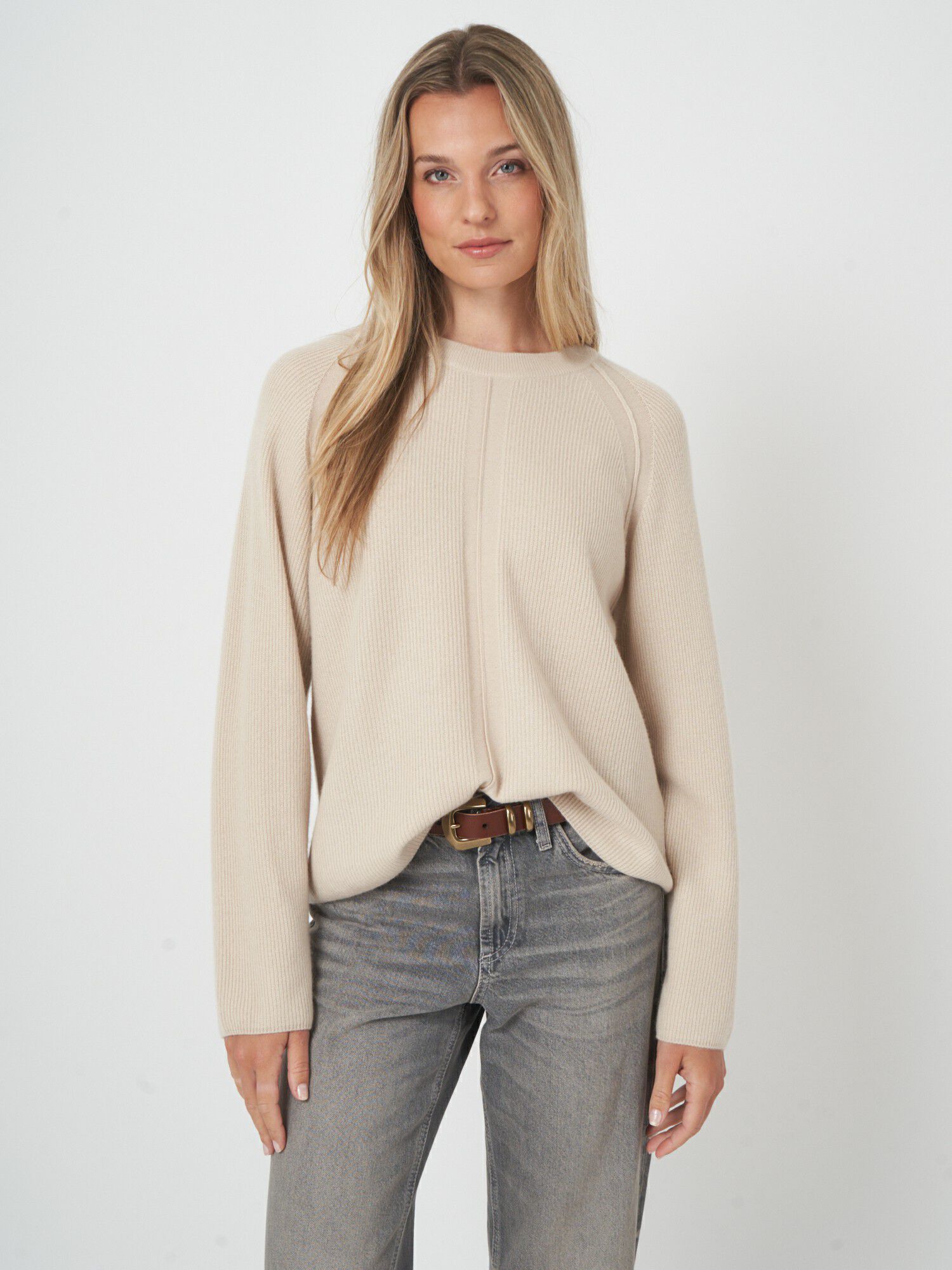 Geribbelde kasjmier trui - relaxed fit & duurzaam afbeelding
