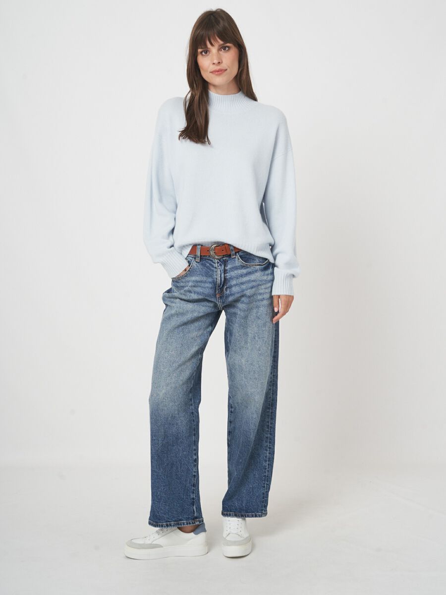 Kasjmier trui met opstaande kraag - boxy fit & naadloos image number 7