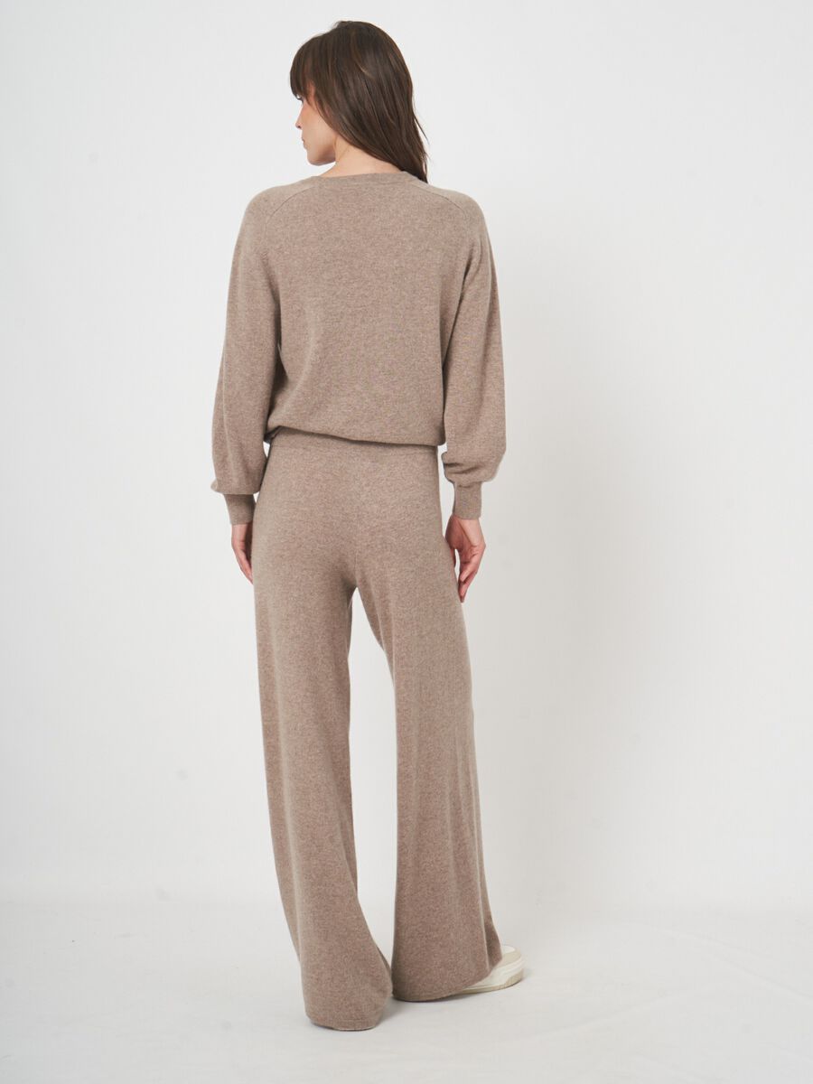 Wide leg cashmere lounge pants image number 3