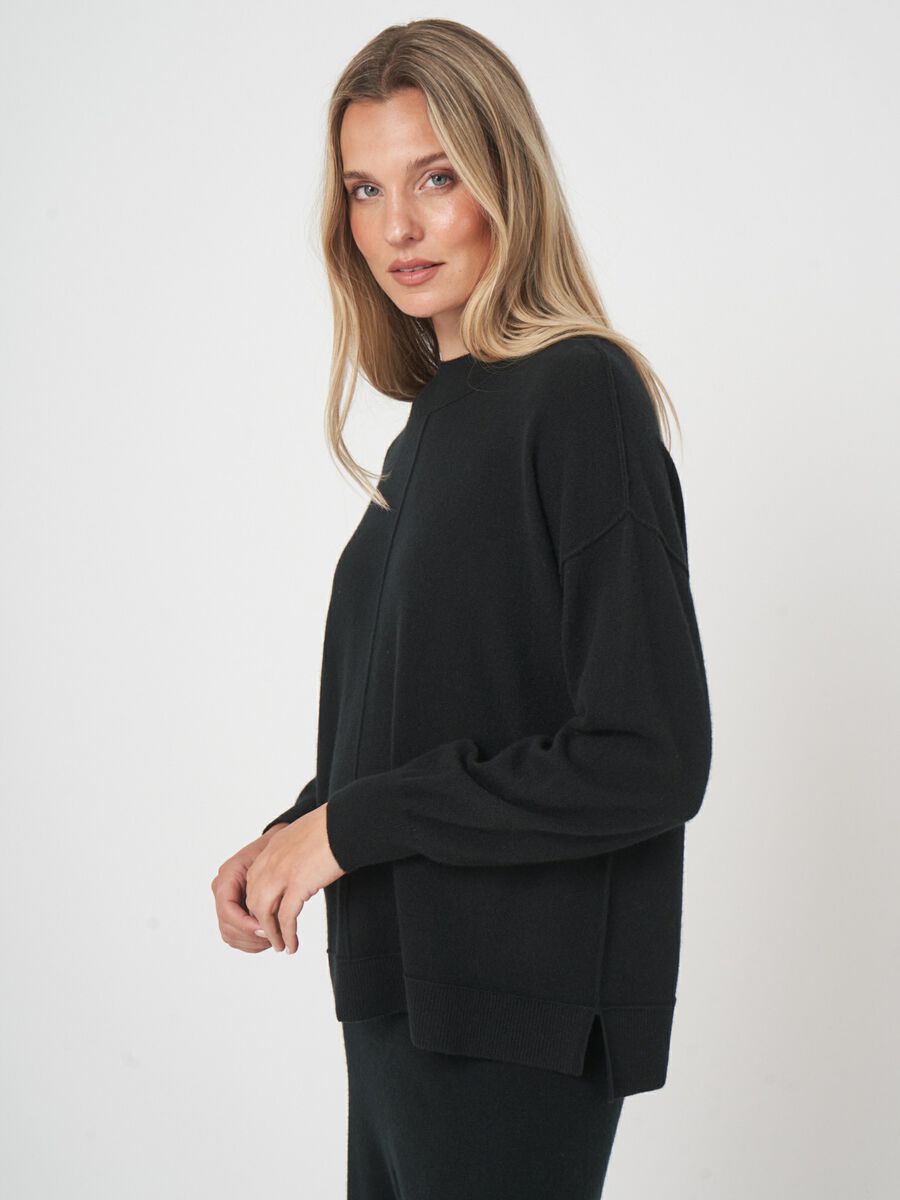 Oversized-Kaschmirpullover mit Stehkragen image number 3