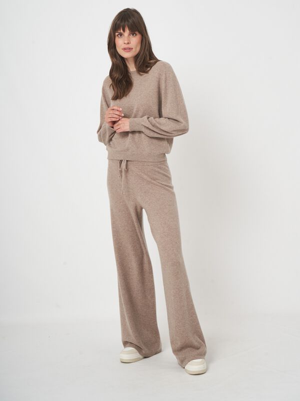 Cropped Kaschmirpullover mit Rundhalsausschnitt image number 4