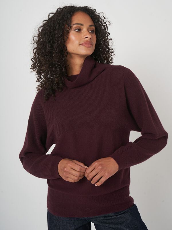 Ruimvallende coltrui van biologische kasjmier image number 1