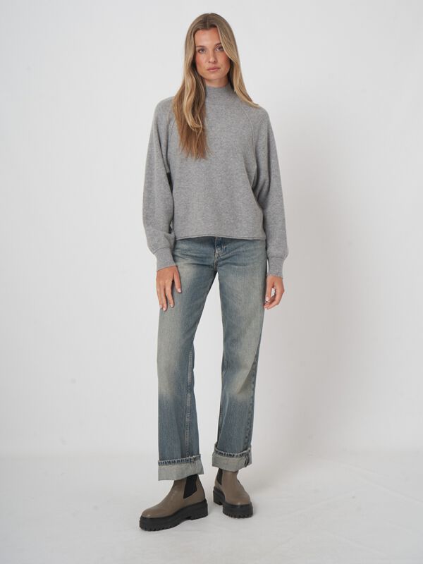 Gewalkter Kaschmirpullover mit Stehkragen image number 6