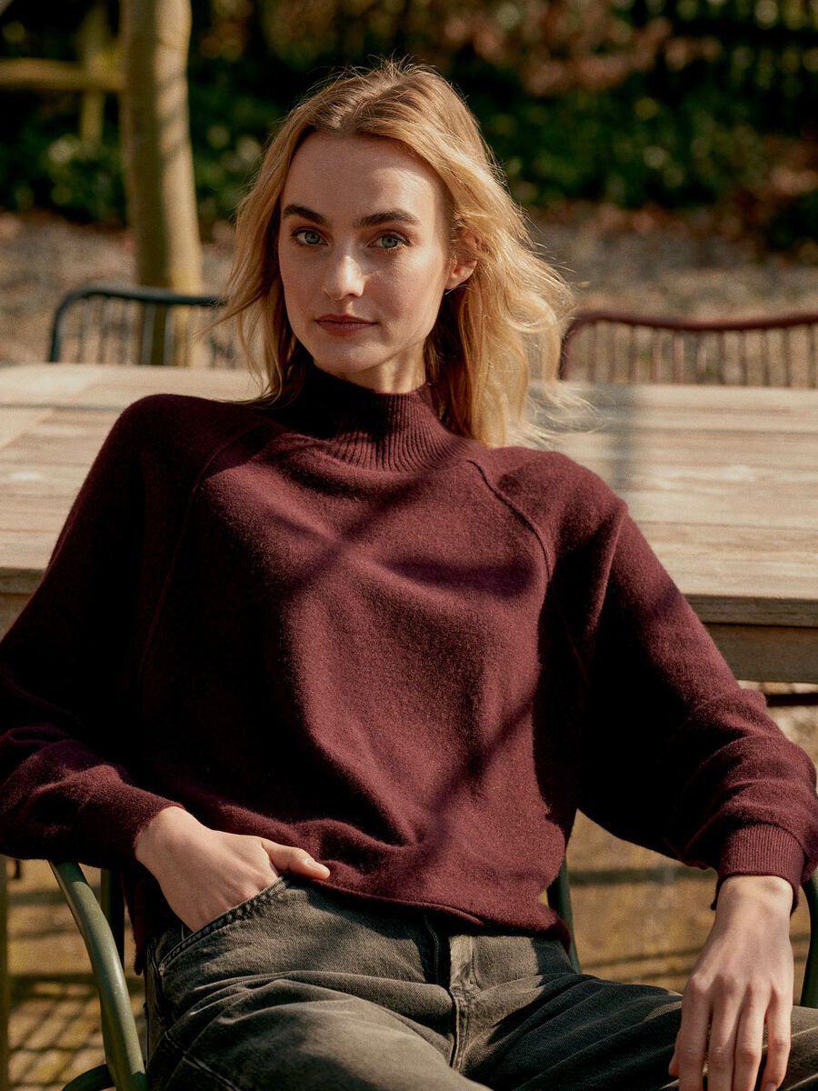 Gewalkter Kaschmirpullover mit Stehkragen image number 0