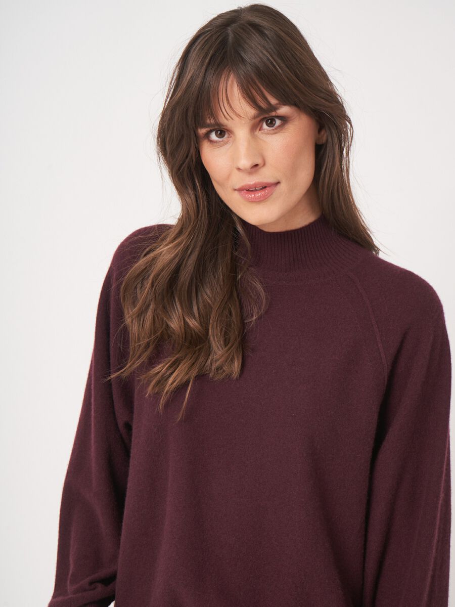 Gewalkter Kaschmirpullover mit Stehkragen image number 7