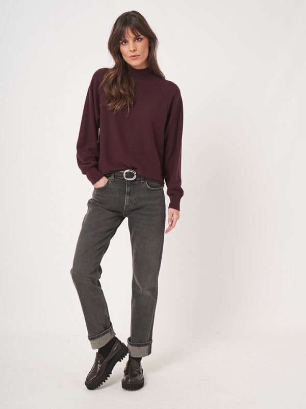 Boiled cashmere pullover met opstaande kraag image number 8