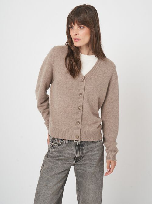 V-hals cardigan van biologische kasjmier - tijdloze stijl