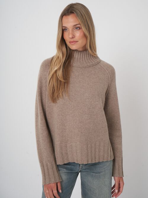 Chunky kasjmier trui met opstaande kraag