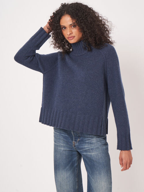 Chunky Organic Cashmere Stand-Collar Sweater