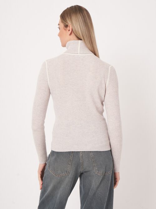 Ribgebreide coltrui van biologische cashmere