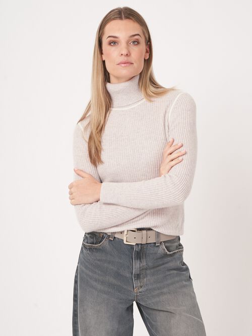 Ribgebreide coltrui van biologische cashmere