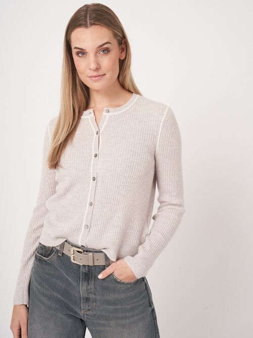 Biologisch kasjmier ribgebreid vest