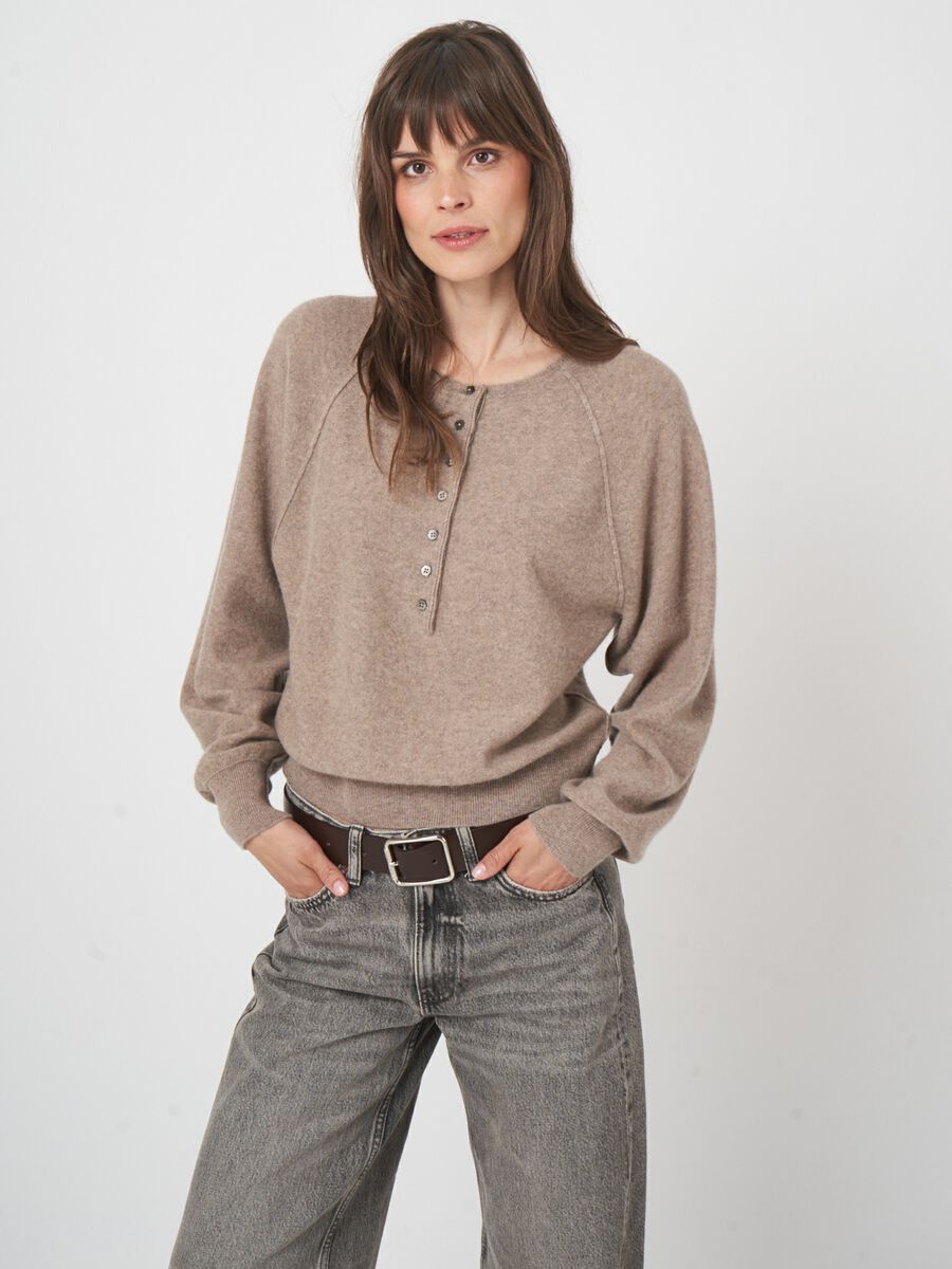 Henley-Pullover aus gewalktem Bio-Kaschmir image number 1