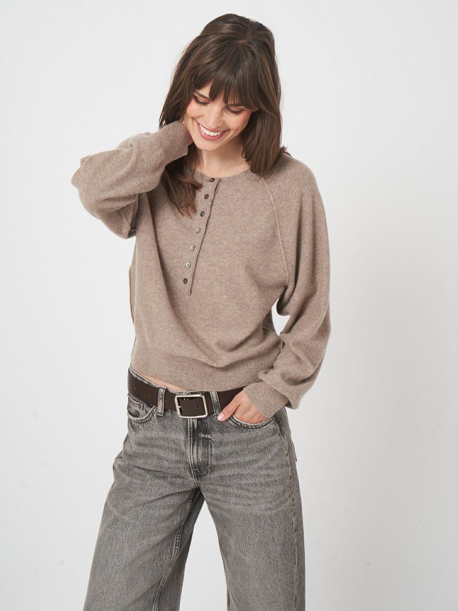 Henley-Pullover aus gewalktem Bio-Kaschmir image number 3