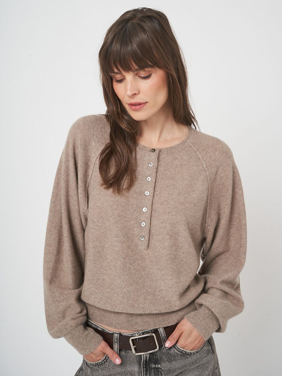 Henley-Pullover aus gewalktem Bio-Kaschmir image number 5