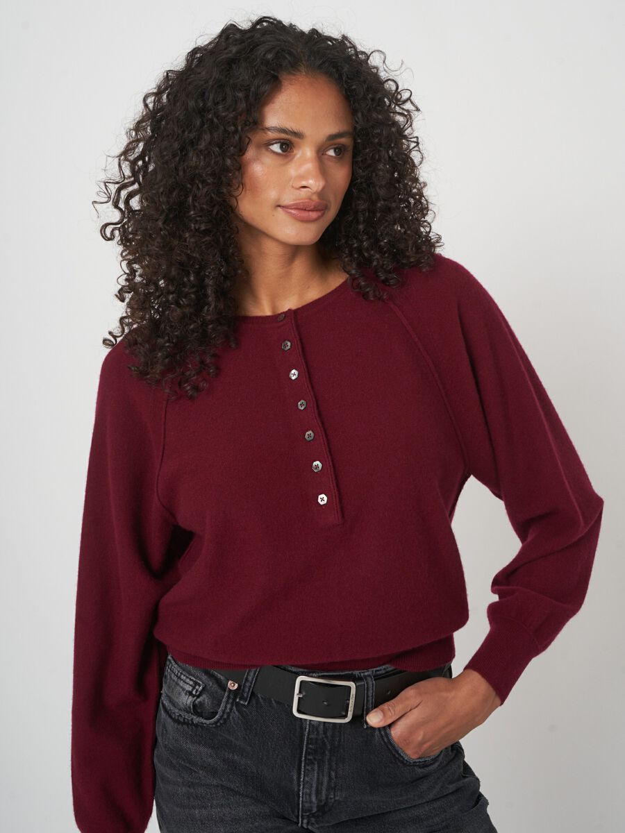 Boiled cashmere henley sweater image number 0