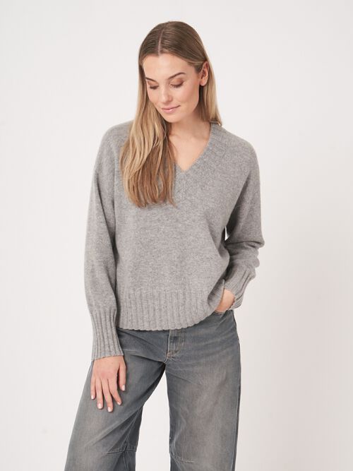 Relaxed fit organic cashmere sweater