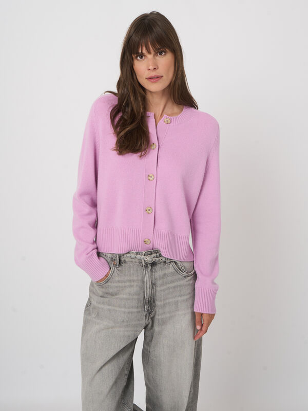 Timeless organic cashmere cardigan image number 5