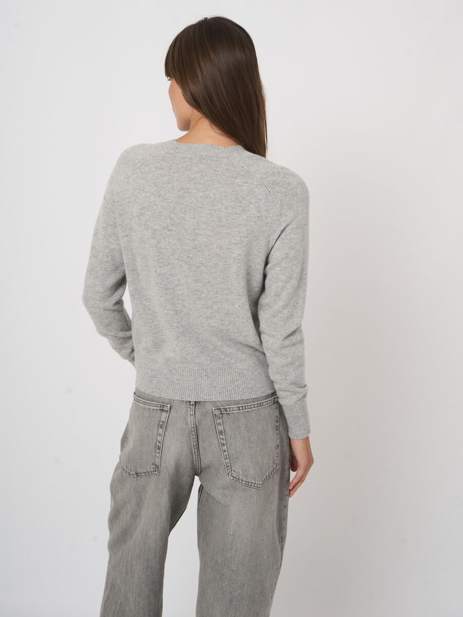 Luxury organic cashmere argyle cardigan image number 5