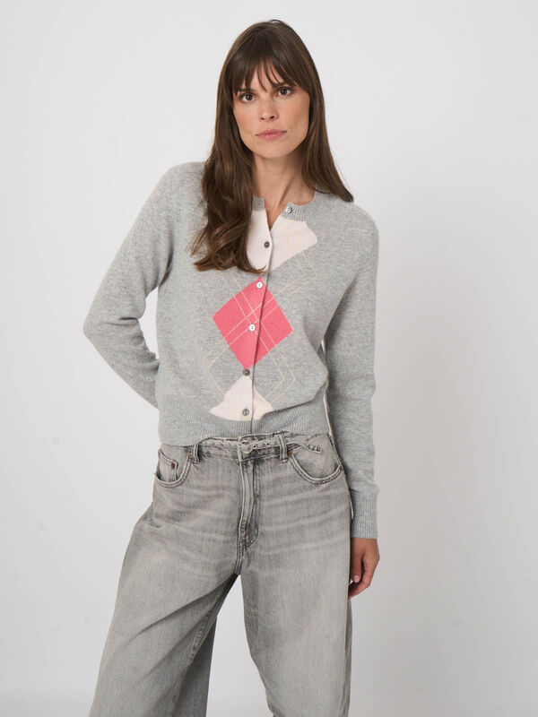 Luxuri&ouml;se Bio-Kaschmir-Strickjacke mit Argyle-Rautenmuster image number 4