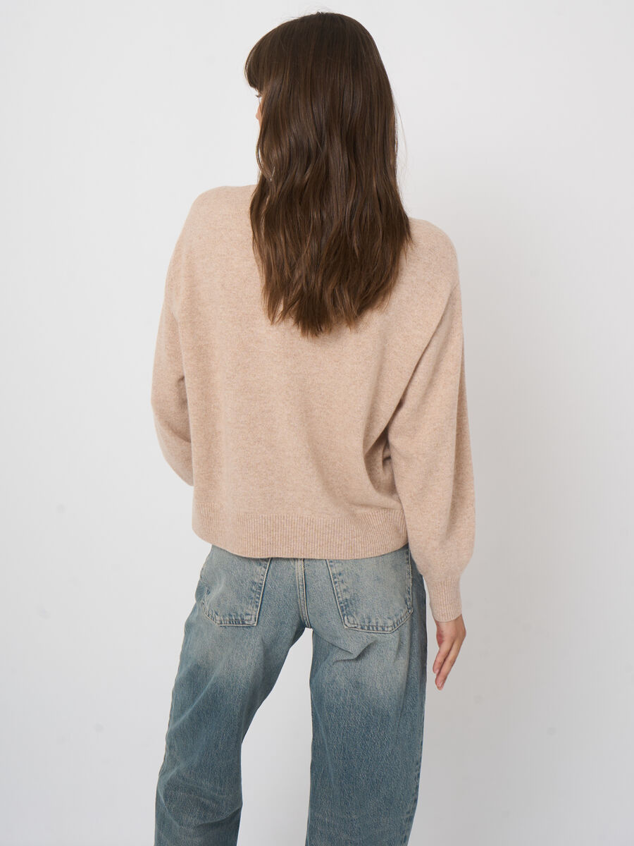 Zeitloser Bio-Kaschmirpullover im Argyle-Design image number 6