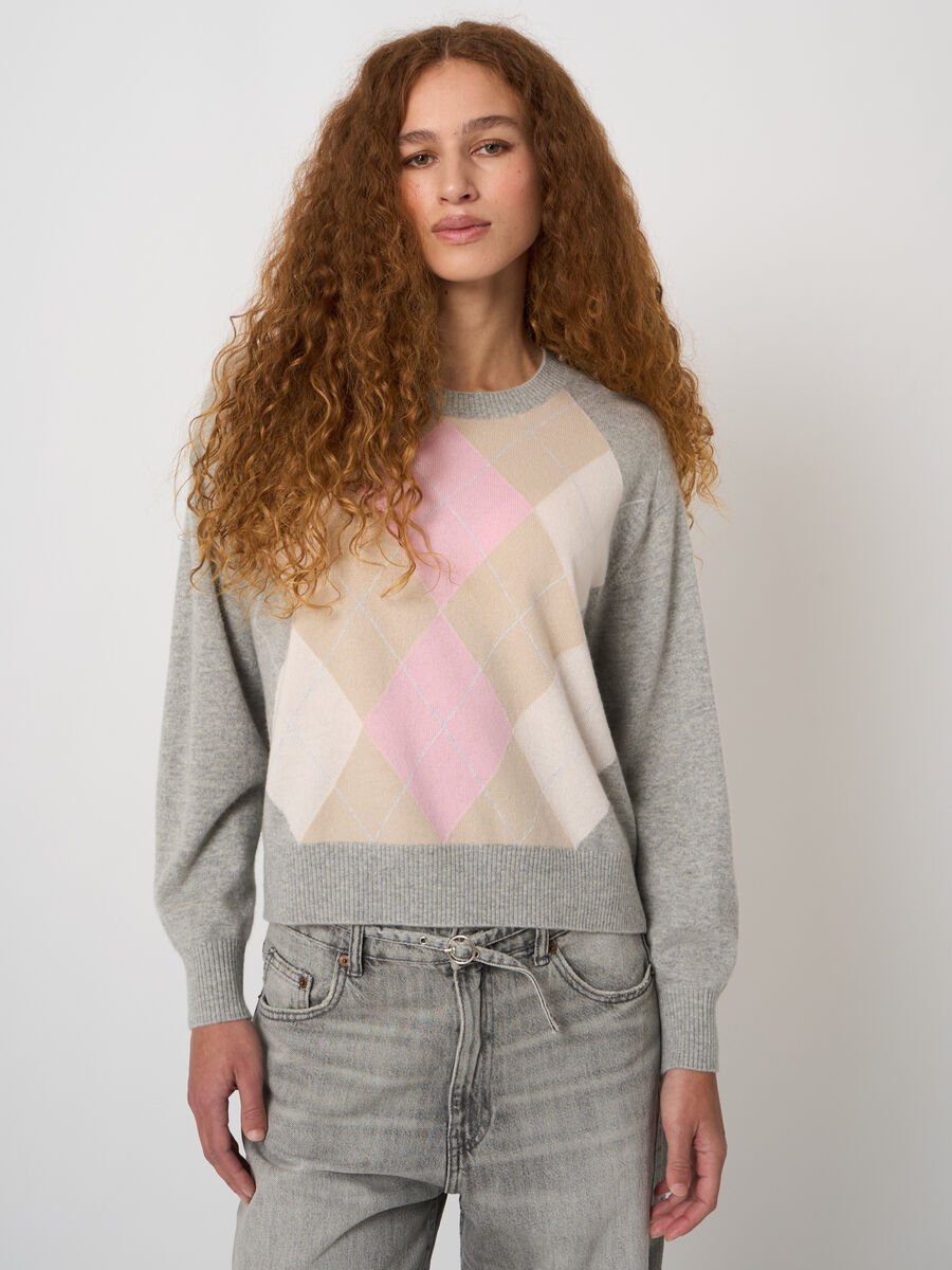 Timeless argyle cashmere sweater image number 0