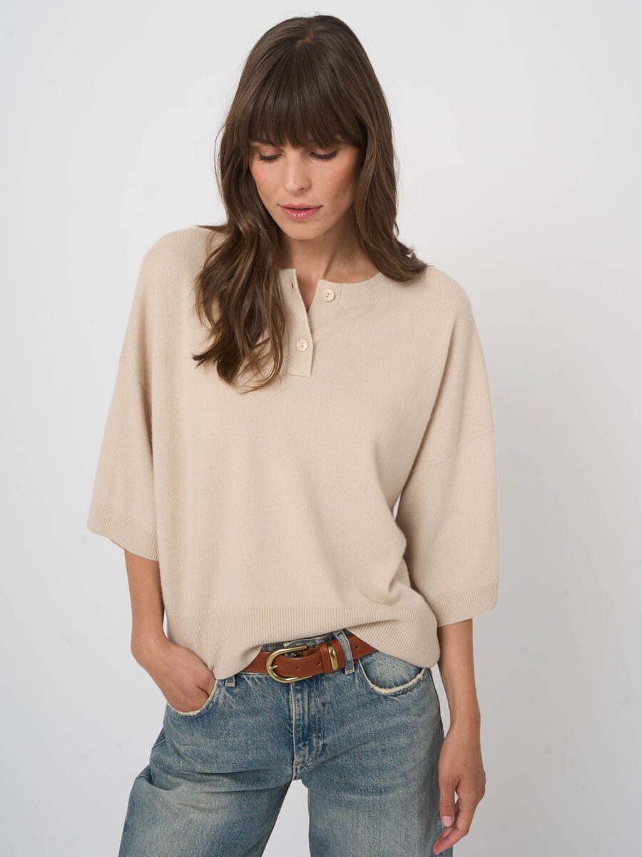 Classic cashmere button-neck sweater image number 3