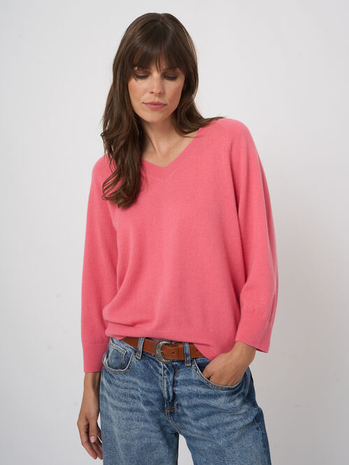 V-neck organic cashmere sweater